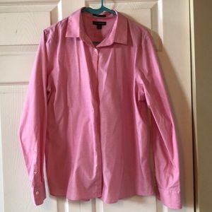 Women’s tailored shirt